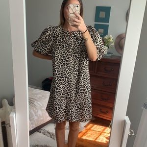 Puff sleeve dress